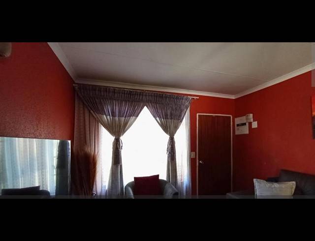 2 BEDROOM TOWNHOUSE FOR SALE IN NATURENA